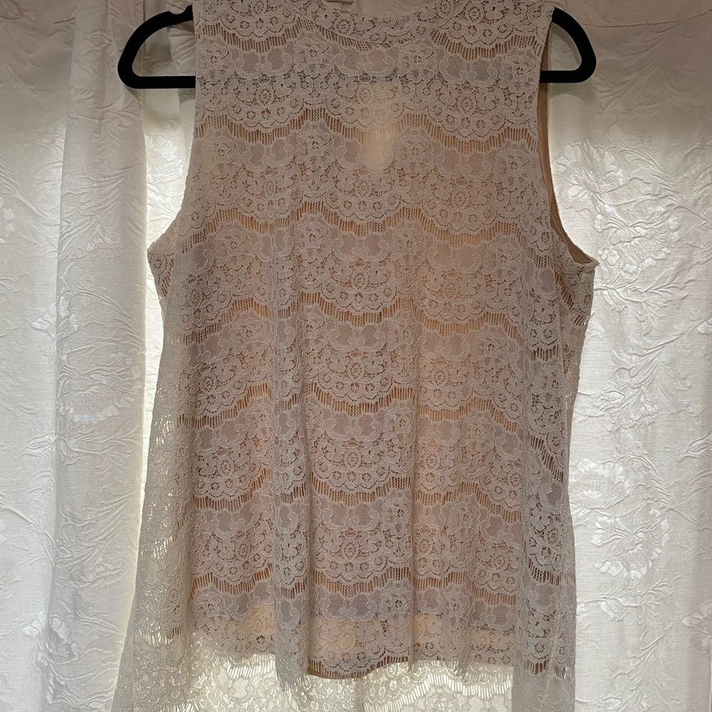 SZ M Rose & Olive cream lace sleeveless